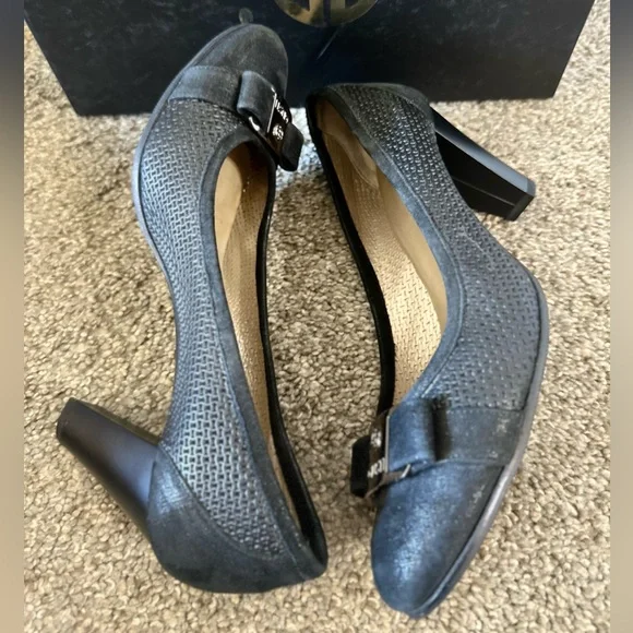 Giovanni Giusti Monita Italian 🇮🇹 Leather Heels Size 7.5 - Picture 4 of 16